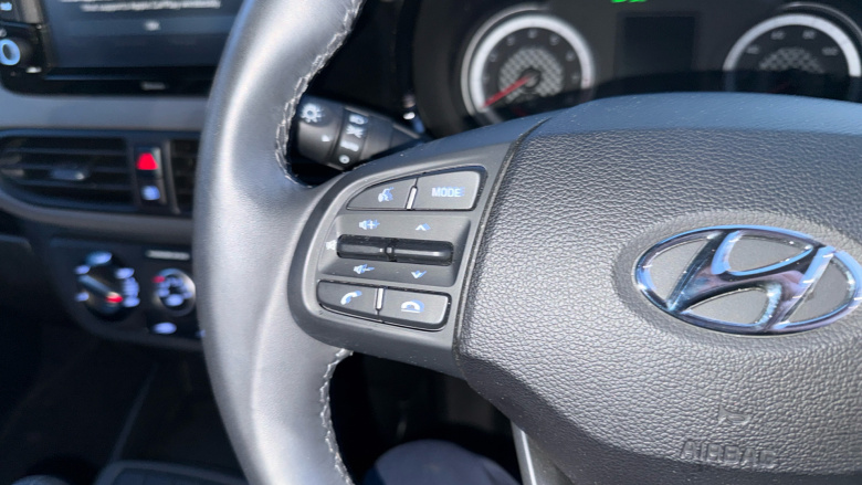 Hyundai i10 1.0 MPi SE Connect 5dr Petrol Hatchback